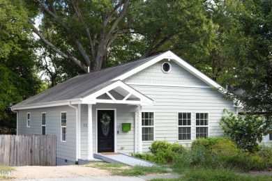 Watch out house hunters, this beauty is a triple treat! Charm