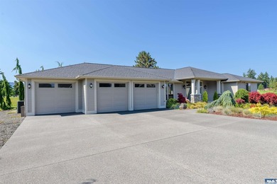 Exceptional custom-built home overlooking the 13th green at - photo 31