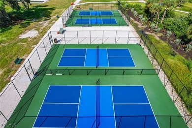 Spectacular views from this 3 bed+den/3 bath condo at Dolphin - photo 32