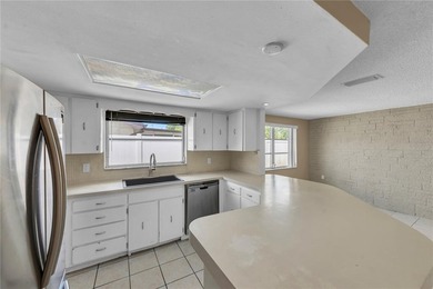WOW!  Move in ready and full of potential!  This charming home - photo 10