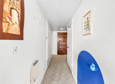 Excellent Opportunity ! This one-bedroom condo is priced - photo 2