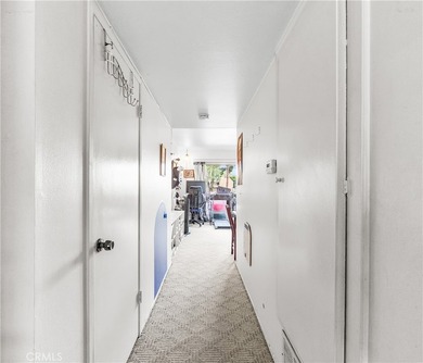 Excellent Opportunity ! This one-bedroom condo is priced - photo 8
