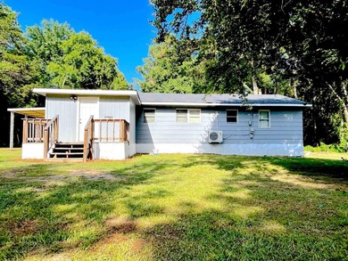 Charming country home just minutes from Lake Bob Sandlin! - photo 7