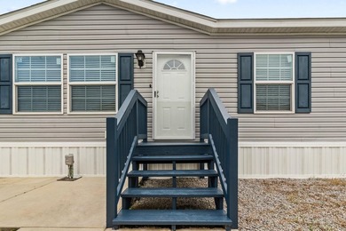 Step inside this beautiful 4-bedroom, 2-bath manufactured home - photo 2