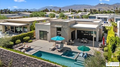 Modern luxury meets breathtaking mountain views in the - photo 38