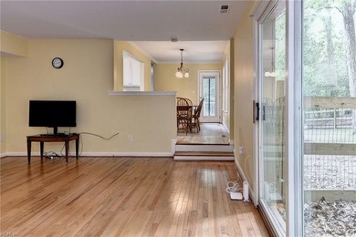 Beautiful 3 or 4 BR (bedroom 4 could be bonus room), nestled on - photo 16