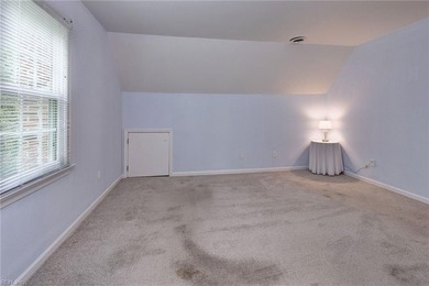 Beautiful 3 or 4 BR (bedroom 4 could be bonus room), nestled on - photo 19
