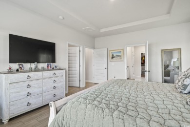 Welcome to this stunning smart home located in the highly