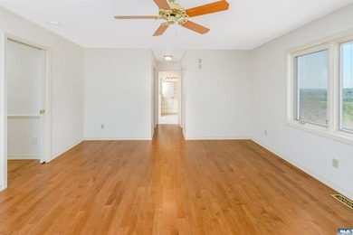 Wake up to sweeping mountain and valley views in one of Sequim's - photo 23
