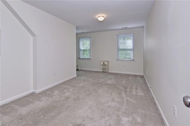 Beautiful 3 or 4 BR (bedroom 4 could be bonus room), nestled on - photo 26