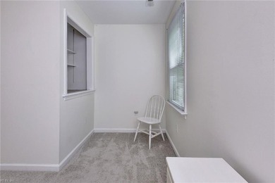 Beautiful 3 or 4 BR (bedroom 4 could be bonus room), nestled on - photo 27