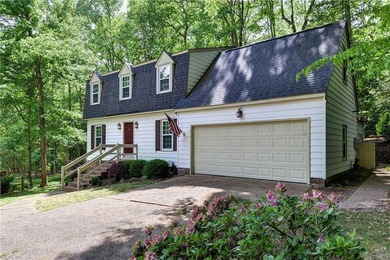 Beautiful 3 or 4 BR (bedroom 4 could be bonus room), nestled on - photo 29
