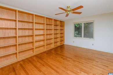Wake up to sweeping mountain and valley views in one of Sequim's - photo 29