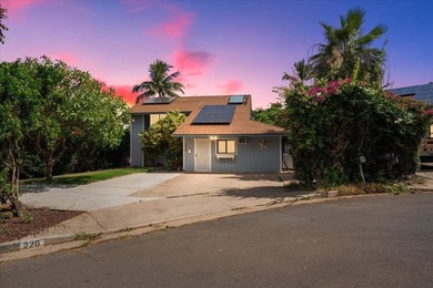 Welcome to this beautifully updated 4-bedroom, 3.5-bath home in - photo 1