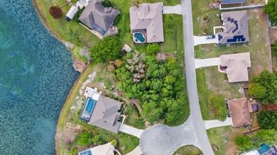 Beautiful waterfront lot available in the desirable St. James - photo 9