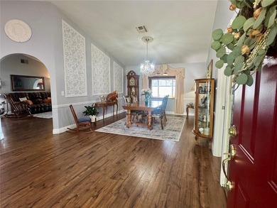 Nestled in the charming and highly desirable Silverwoods - photo 3