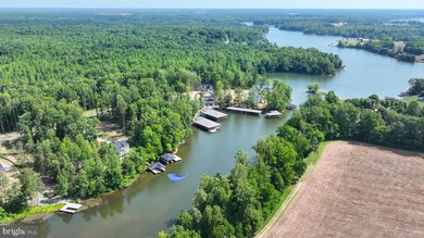 BRAND NEW COMPLETED 5-BEDROOM WATERFRONT HOME INCLUDING A NEW - photo 6