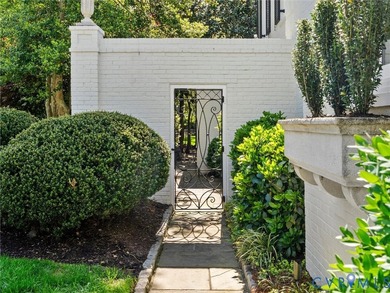 Rare opportunity to live in one of Richmond's most extraordinary - photo 9