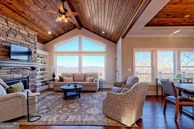 Move right in and wake up to breathtaking long-range mountain - photo 12