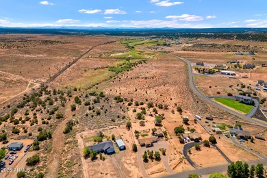 (private lake, pond, creek) Acreage For Sale in Taylor Arizona