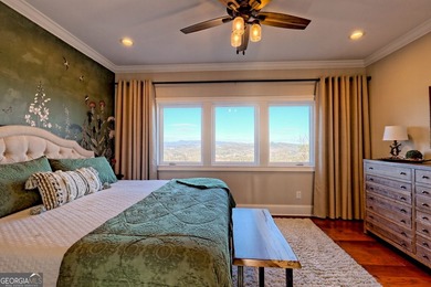 Move right in and wake up to breathtaking long-range mountain - photo 33