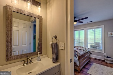 Move right in and wake up to breathtaking long-range mountain - photo 49
