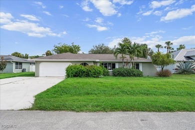 Caloosahatchee River Home For Sale in North Fort Myers Florida