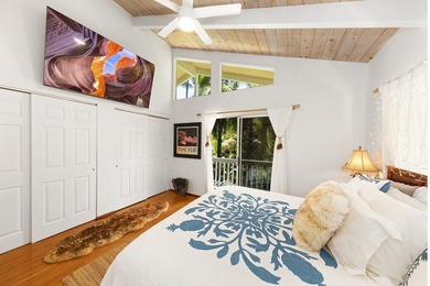 Wake up to sweeping Pacific Ocean views, tropical gardens, and - photo 11