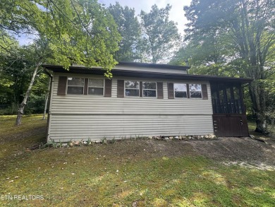 Lake Home For Sale in Tallassee, Tennessee