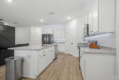 This stunning 4-bedroom, 2-bath home offers like-new - photo 11