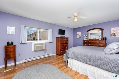Welcome to 49 Glade St and Unit B4! This lovely, 2nd floor ranch - photo 12