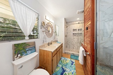 Wake up to sweeping Pacific Ocean views, tropical gardens, and - photo 14