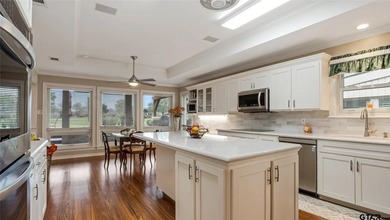 Luxury Living on the Golf Course in Emerald Bay Perfectly - photo 6