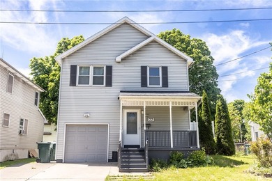 Welcome to 77 Reynolds St, a move in ready colonial home built - photo 1
