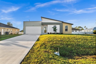 Cape Coral Area Home For Sale in Cape Coral Florida