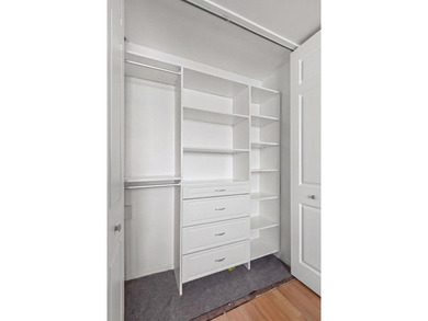 Welcome to the spacious One bedroom home in elevator, doorman - photo 6