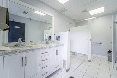 Exceptional office condo in a prime West Palm Beach location - photo 4