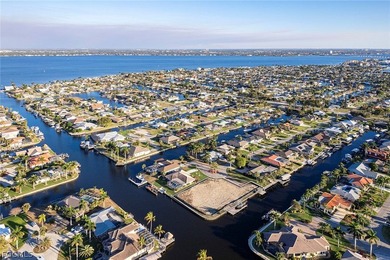 Caloosahatchee River Lot For Sale in Cape Coral Florida