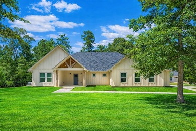 Lake Sam Rayburn  Home For Sale in Brookeland Texas