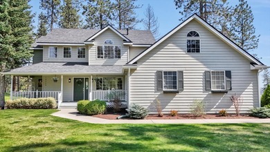 Lake Spokane / Long Lake Home For Sale in Nine Mile Falls Washington