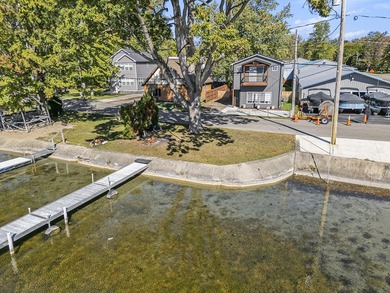 *COLDWATER LAKE WATERFRONT! Bring your water toys and start - photo 2