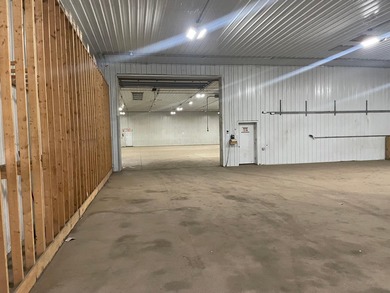 Commercial property for sale. This property has easy access to - photo 17