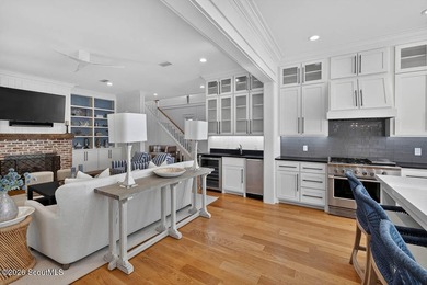 Located in the desirable mid-island Wildlife Preserve, this - photo 21