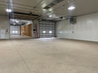 Commercial property for sale. This property has easy access to - photo 21