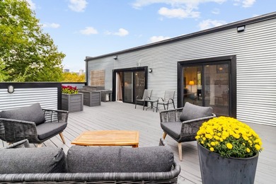 Au coeur de Saint-Henri, cette maison de ville unique sur trois - photo 38