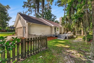 Welcome home to this lovely 4-bedroom, 2-bath residence in the - photo 44
