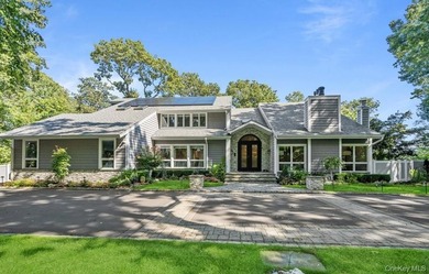 This extraordinary contemporary Colonial is a seamless blend of - photo 1