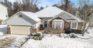 Lake Home Sale Pending in Oxford, Michigan