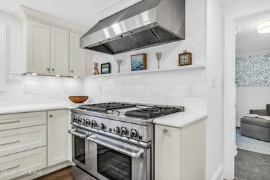 Exquisitely renovated Olde Farm Village Colonial! Set on a - photo 8
