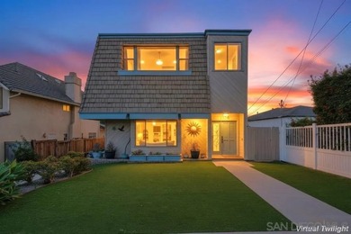 Perched atop a prime hilltop, this expansive 3,166 sq. ft - photo 2
